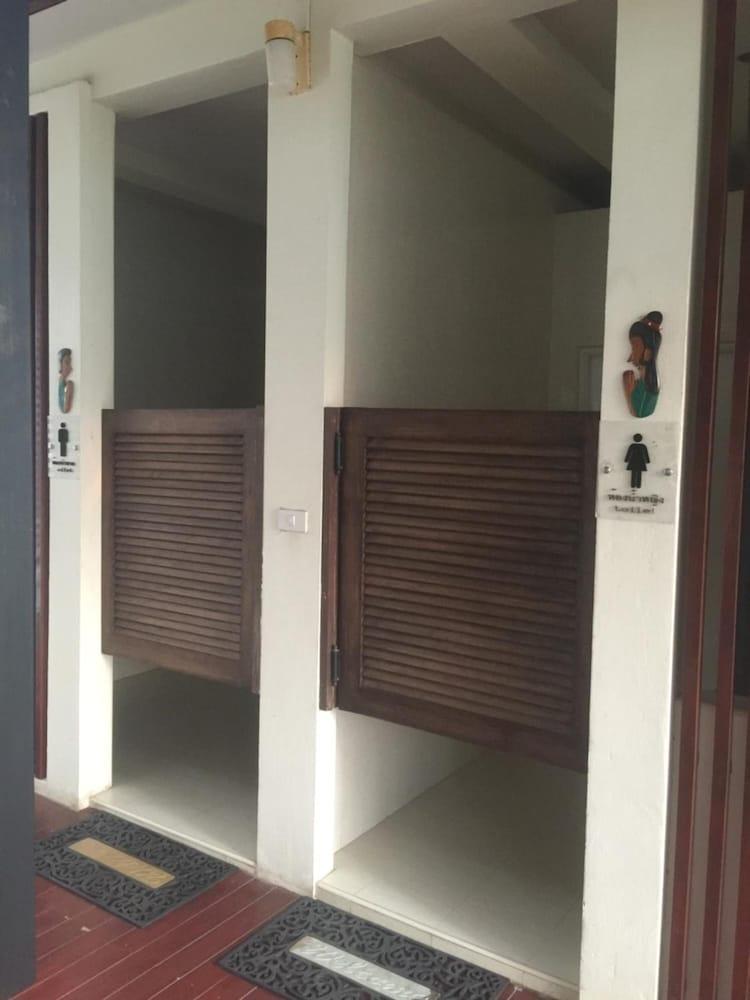Grand Lopburi Hotel Exterior photo