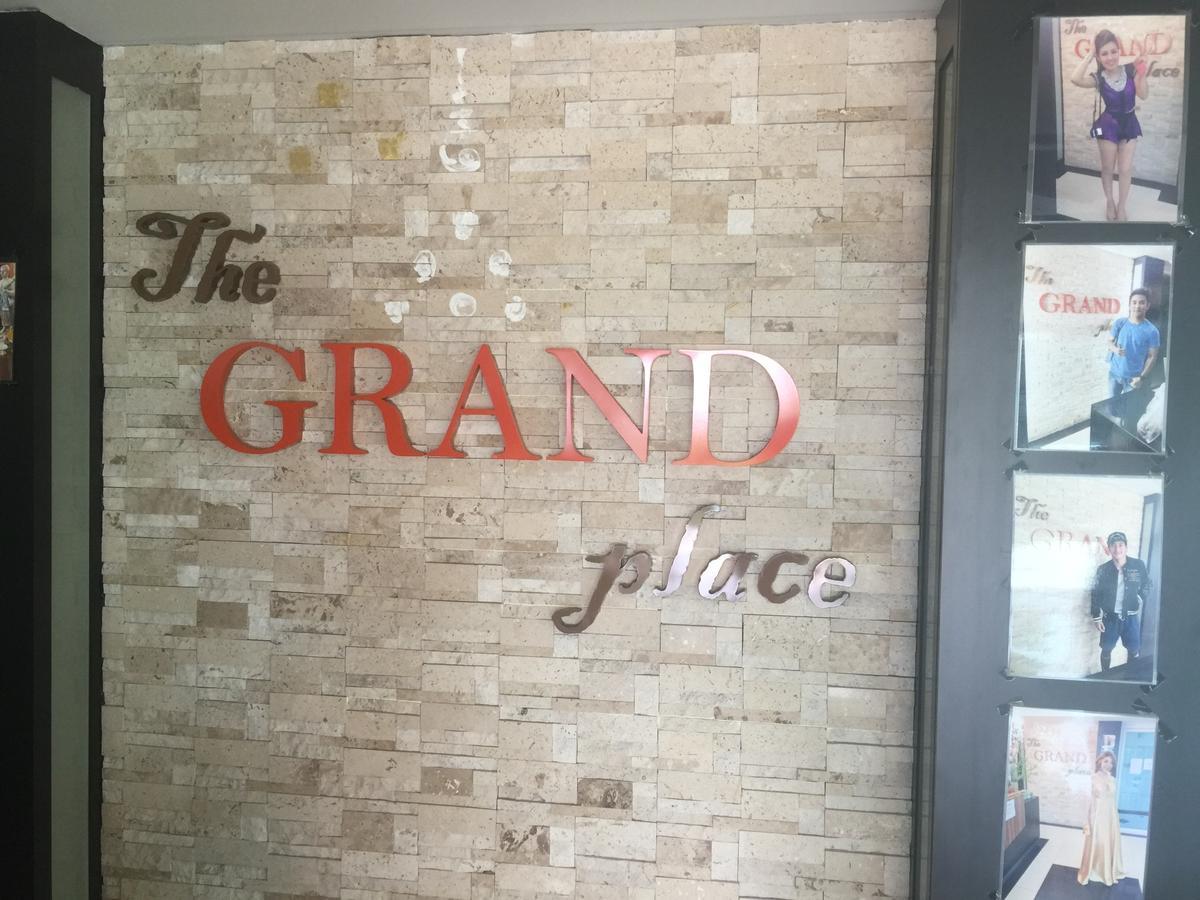 Grand Lopburi Hotel Exterior photo