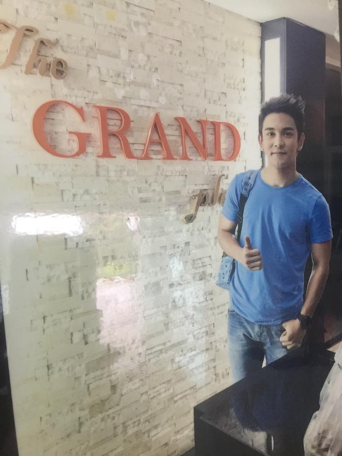 Grand Lopburi Hotel Exterior photo