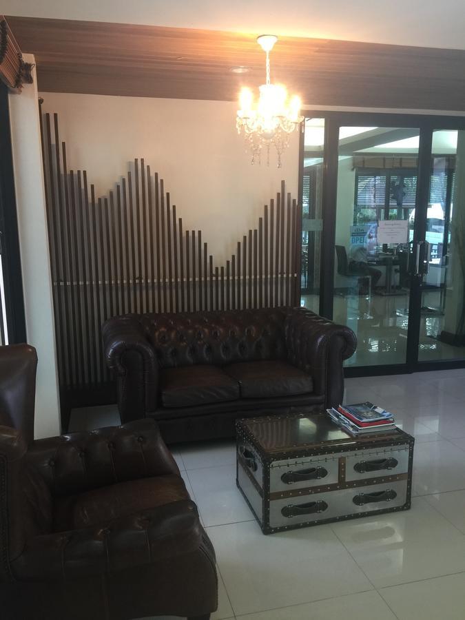 Grand Lopburi Hotel Exterior photo
